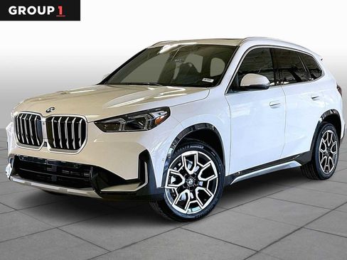 New 2026 BMW X1 xDrive28i w/ Technology Package AWD/4WD image 1