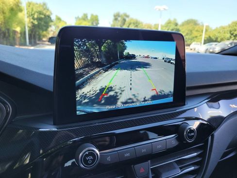 Used 2024 Ford Escape ST-Line Select AWD/4WD image 18