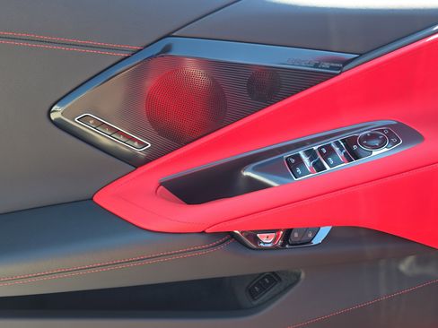 Used 2025 Chevrolet Corvette E-Ray w/ Stealth Interior Trim Package image 13