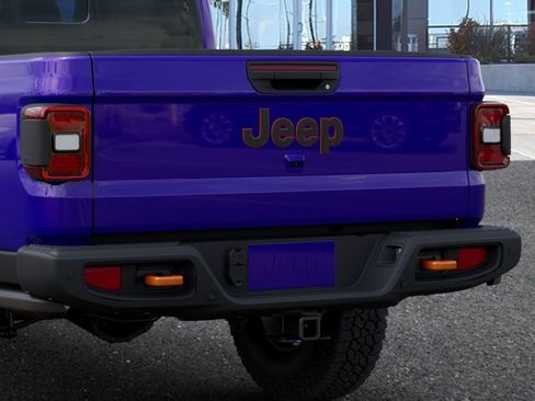 New 2026 Jeep Gladiator Mojave AWD/4WD image 13