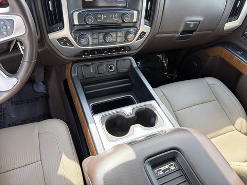 Used 2017 GMC Sierra 1500 SLT w/ SLT Premium Package image 31