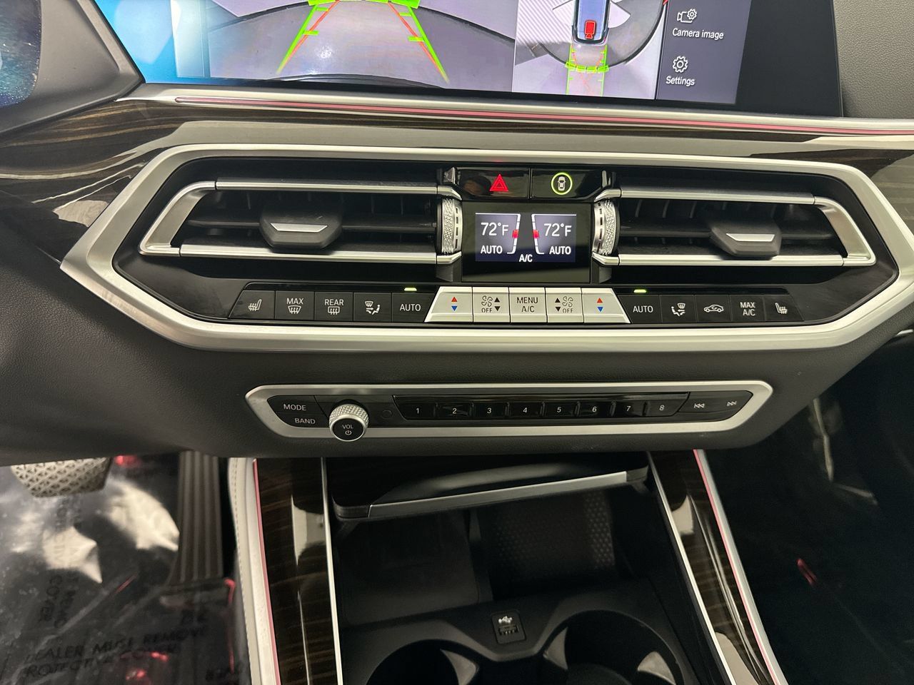 Used 2023 BMW X5 xDrive40i w/ Premium Package AWD/4WD image 15
