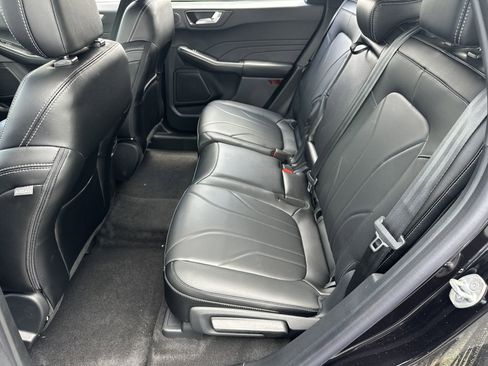 New 2025 Ford Escape SE w/ PHEV Premium Package image 24