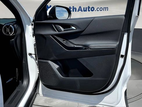 Used 2025 Chevrolet Equinox LT AWD/4WD image 30