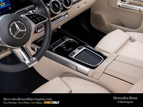 New 2026 Mercedes-Benz GLB 250 4MATIC image 13