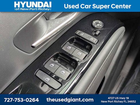 Certified 2024 Hyundai Tucson Limited AWD/4WD image 38