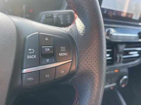 Used 2024 Ford Escape ST-Line image 46