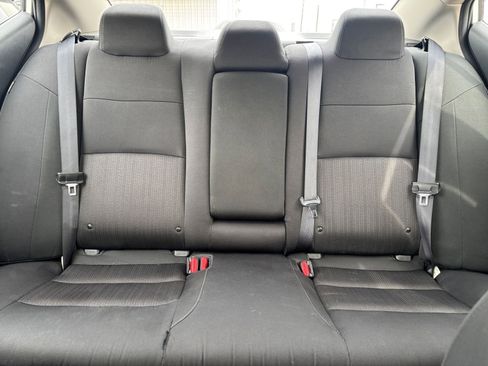 Used 2025 Nissan Altima 2.5 SV image 38