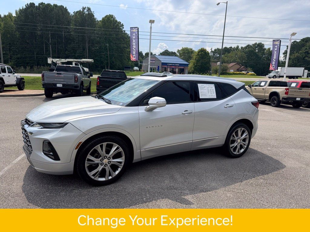 Used 2019 Chevrolet Blazer Premier w/ Sun and Wheels Package AWD/4WD image 2