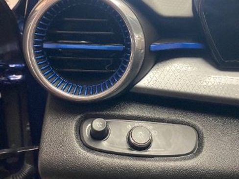 Used 2024 Chevrolet Trax LT w/ Driver Confidence Package image 20