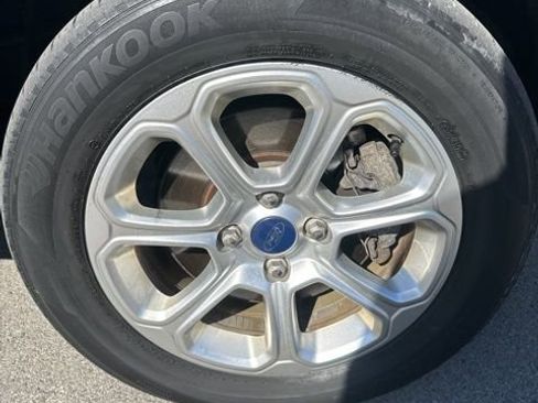 Used 2019 Ford EcoSport SE w/ SE Convenience Package image 13