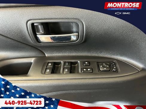 Used 2017 Mitsubishi Outlander GT AWD/4WD image 10
