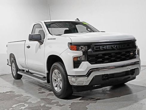 Used 2025 Chevrolet Silverado 1500 W/T image 1