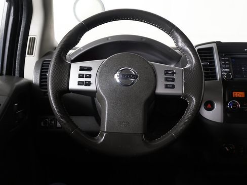 Used 2021 Nissan Frontier PRO-4X w/ Pro-4x Utility Package image 34