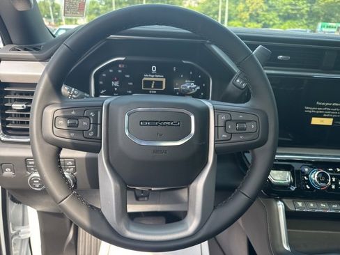 New 2025 GMC Sierra 2500 Denali w/ Denali Reserve Package image 21