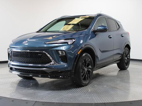 New 2026 Buick Encore GX Sport Touring AWD/4WD image 4