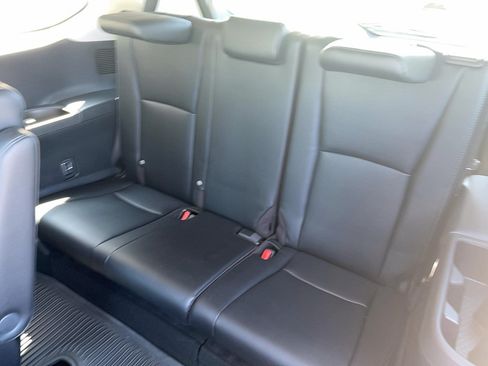 Used 2024 Toyota Grand Highlander AWD image 22