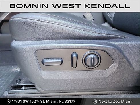 Used 2021 GMC Sierra 1500 SLT w/ SLT Premium Plus Package image 15