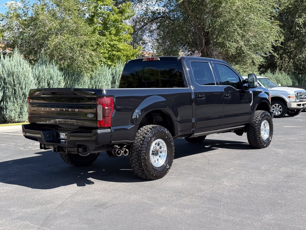 Used 2019 Ford F350 Limited w/ FX4 Off-Road Package AWD/4WD image 9