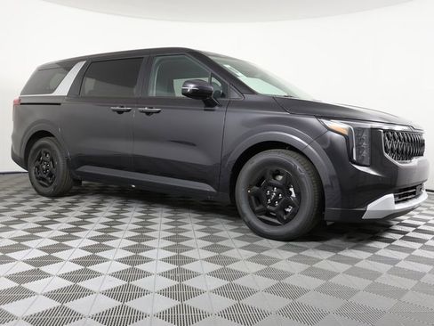 Certified 2026 Kia Carnival LXS image 3