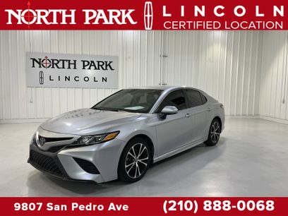Used 2018 Toyota Camry SE