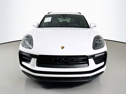 New 2025 Porsche Macan AWD/4WD image 6