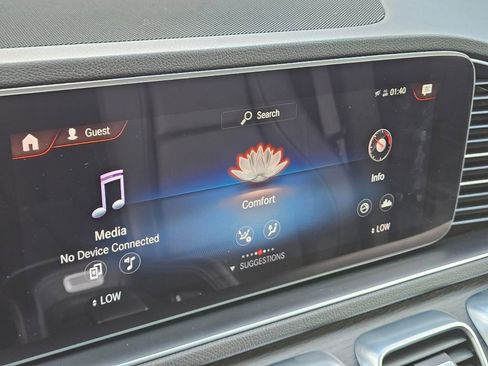 Used 2021 Mercedes-Benz GLE 350 4MATIC image 20