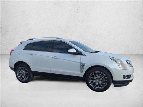 Used 2015 Cadillac SRX Performance image 4