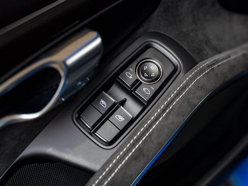 Used 2018 Porsche 911 GT3 RWD image 59