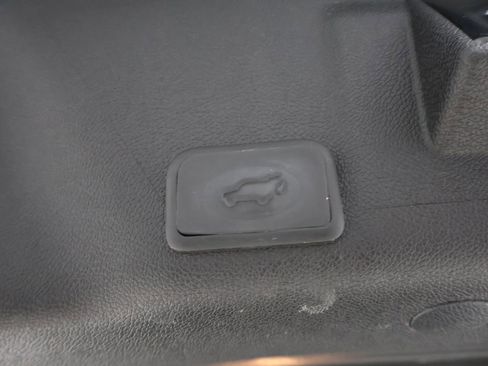 Used 2012 GMC Acadia SLT image 20