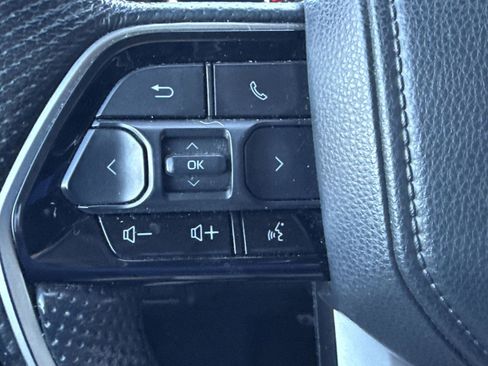 Used 2022 Toyota Tundra Limited image 16