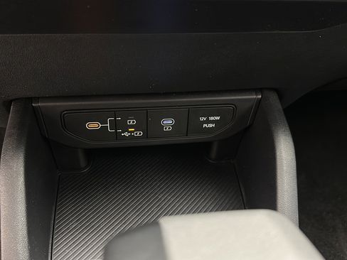 Used 2025 Kia K4 LXS FWD image 22