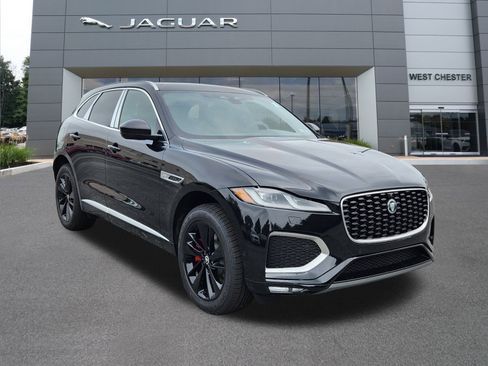 New 2026 Jaguar F-PACE R-Dynamic S image 2