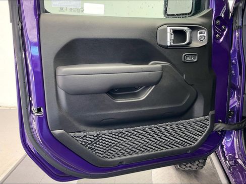 New 2026 Jeep Gladiator Willys image 12