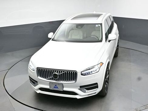 Used 2023 Volvo XC90 B5 Plus w/ Protection Package Premier AWD/4WD image 44