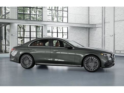New 2027 Mercedes-Benz E 450 4MATIC Sedan image 14