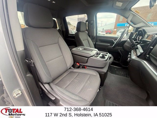 Used 2025 Chevrolet Silverado 2500 LT w/ Convenience Package AWD/4WD image 14