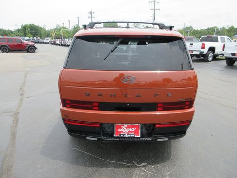 Used 2025 Hyundai Santa Fe Calligraphy AWD/4WD image 6