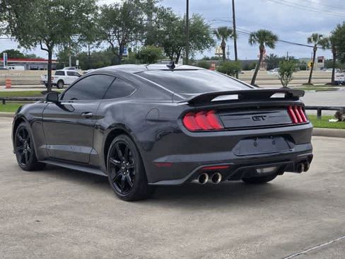 Used 2022 Ford Mustang GT w/ Equipment Group 301A RWD image 4
