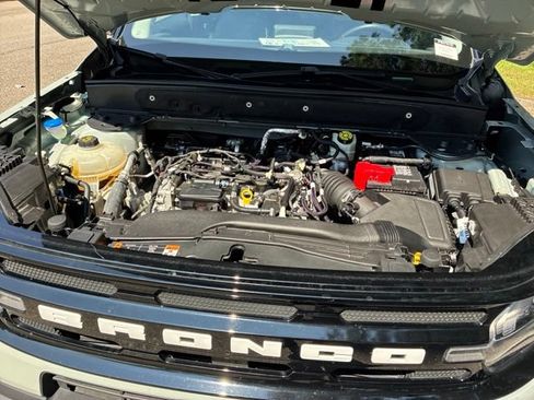 Used 2023 Ford Bronco Sport Outer Banks AWD/4WD image 19