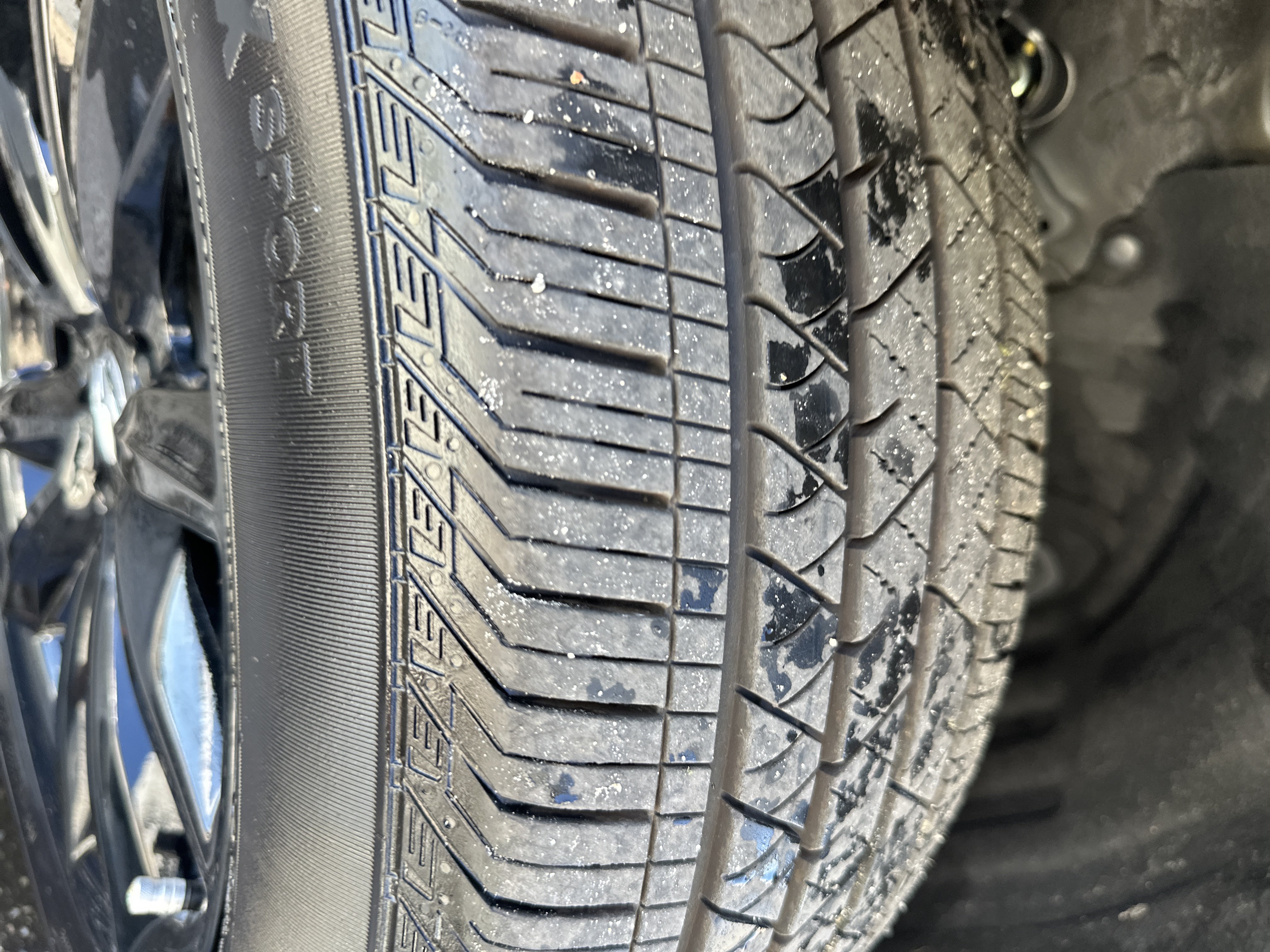 Used 2026 Acura RDX SH-AWD image 7