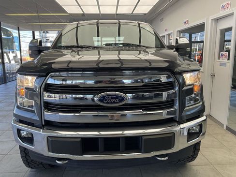 Used 2017 Ford F150 Lariat AWD/4WD image 2
