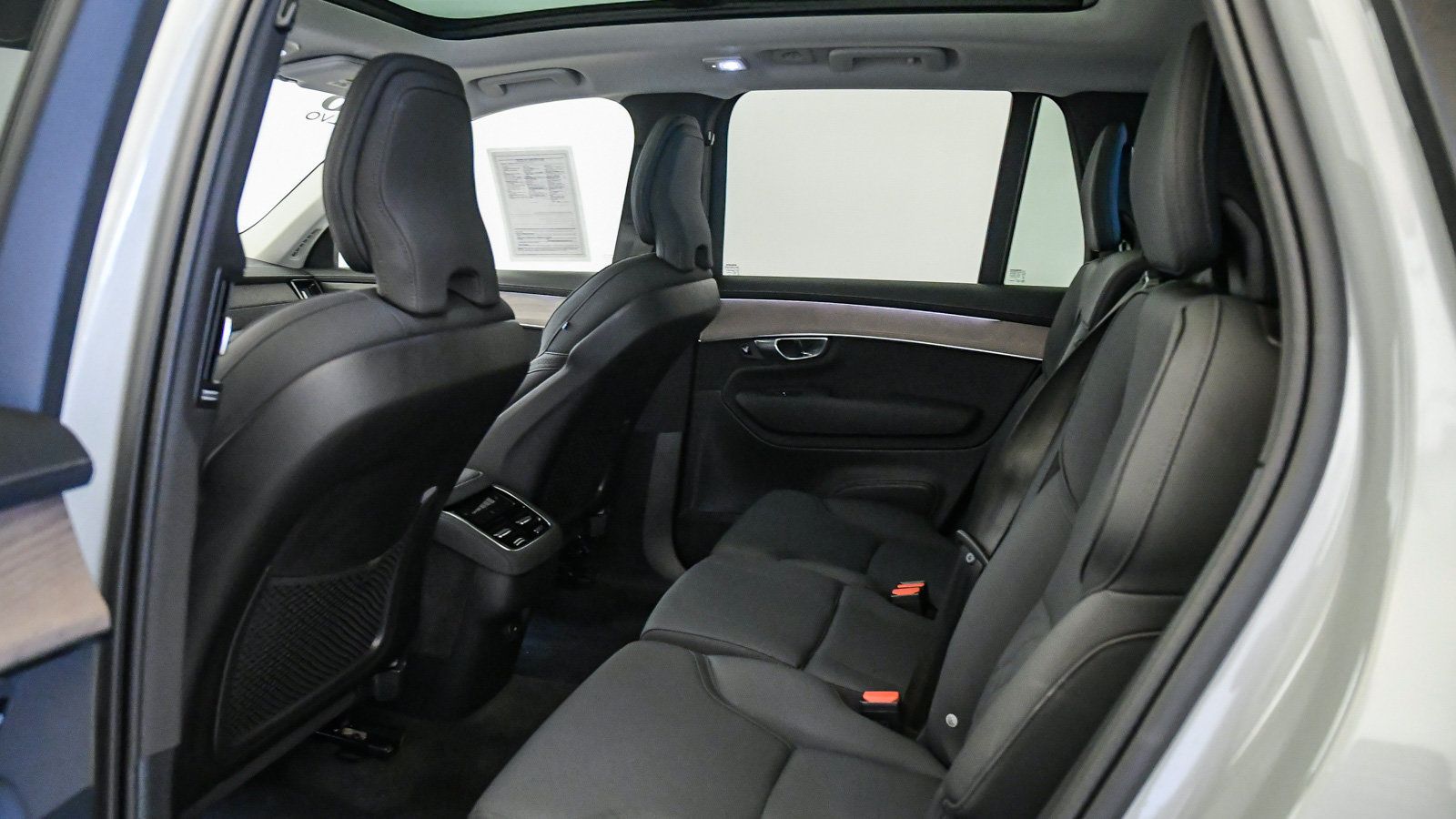 Certified 2026 Volvo XC90 B6 Plus AWD/4WD image 20