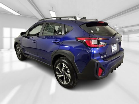 New 2025 Subaru Crosstrek 2.0i Premium image 3