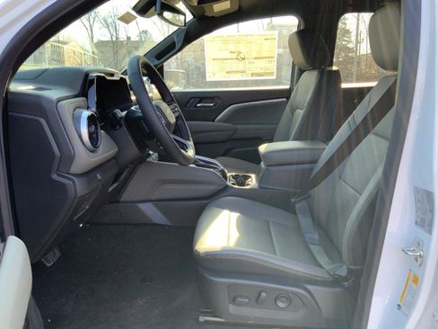 New 2026 Chevrolet Colorado ZR2 w/ Technology Package image 10