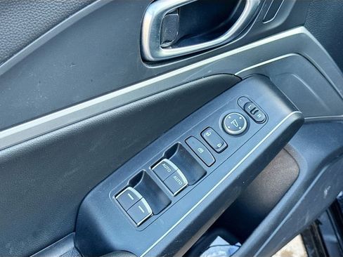 Used 2025 Acura Integra A-Spec image 17