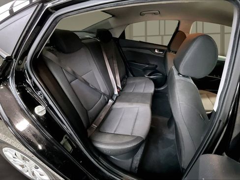 Used 2021 Hyundai Accent SE image 28