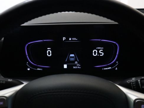Used 2025 Kia Telluride S AWD/4WD image 23