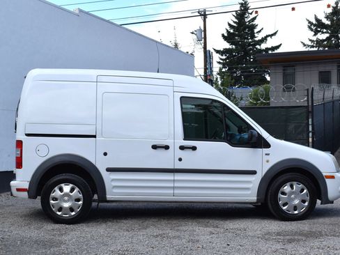 Used 2011 Ford Transit Connect XLT FWD image 6