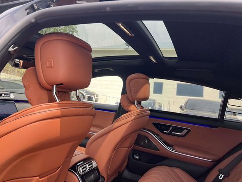 Used 2023 Mercedes-Benz S 580 4MATIC Sedan image 12
